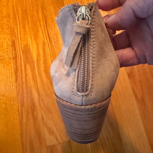 Sofft Women’s Samoa, Rose Taupe, Ruched Suede, Wedge Heeled Sandals size 8.5 - Picture 8 of 8